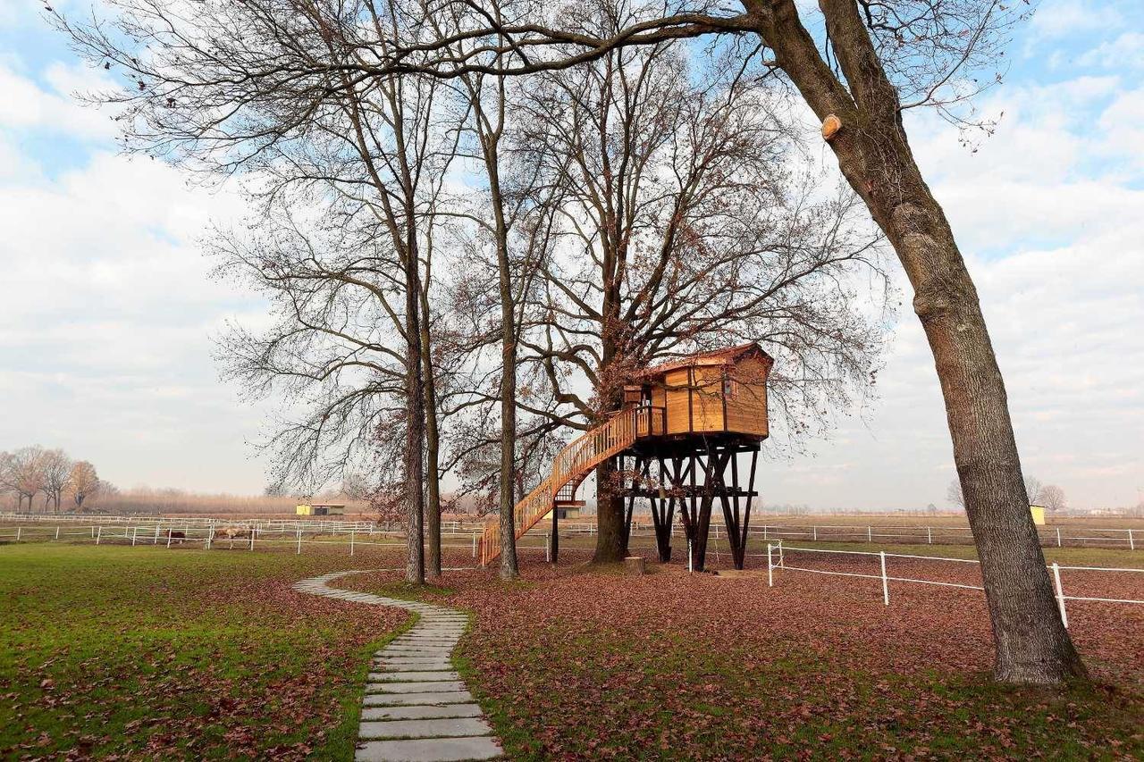 Agriturismo Tenuta "Il Cigno" Villanterio ภายนอก รูปภาพ