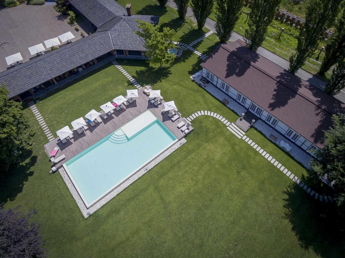 Agriturismo Tenuta "Il Cigno" Villanterio ภายนอก รูปภาพ